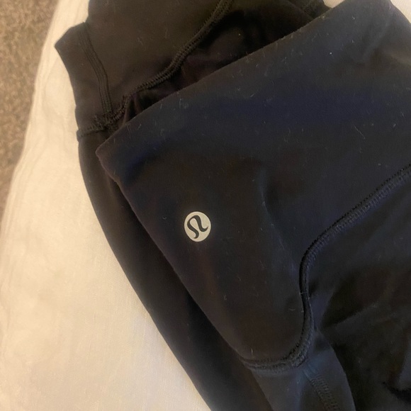 Black Lululemon Align Joggers Size 6 - Picture 2 of 4